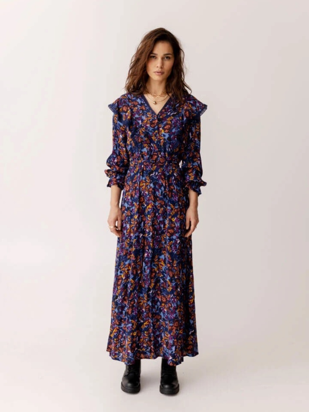 Atelier Rêve / Irlea Ditsy Floral V-Neck Maxi Dress in Navy Sz. S - NWT Flaw